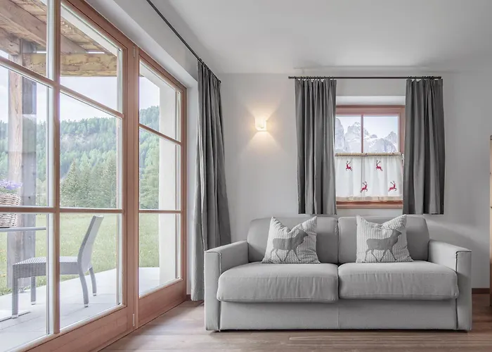 Chalet Ciasa Tino & Sara - Belaval Apartments